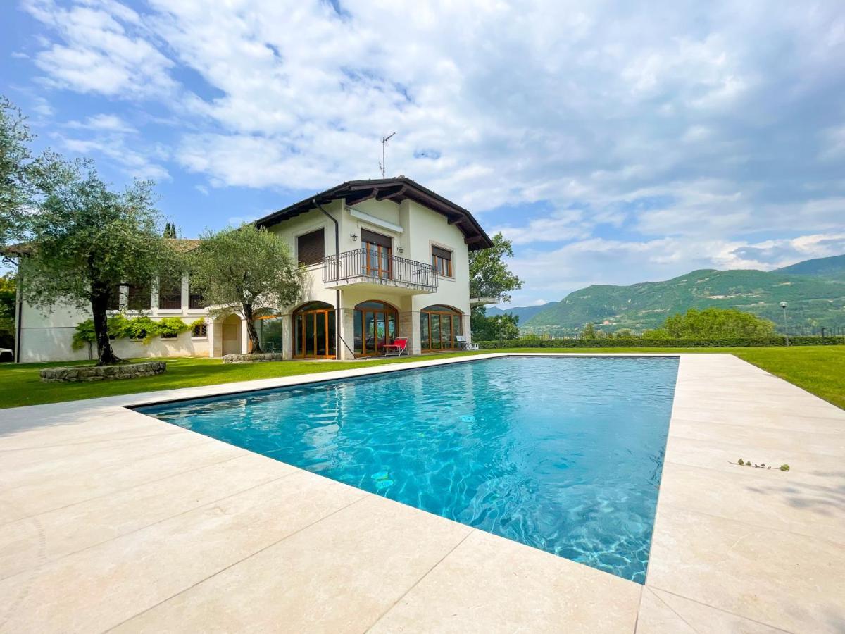 Villa Antonio 산펠리체델바나코 외부 사진