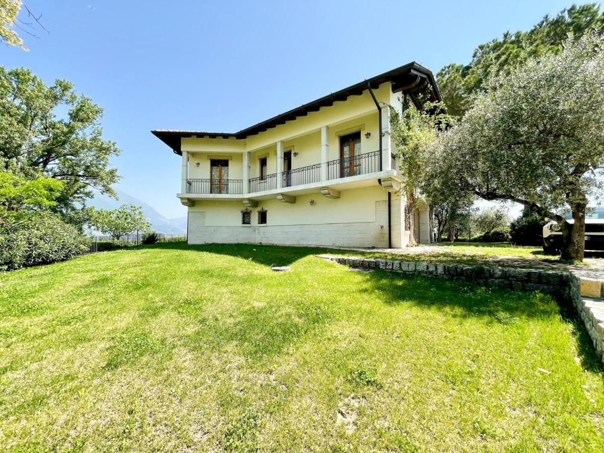 Villa Antonio 산펠리체델바나코 외부 사진